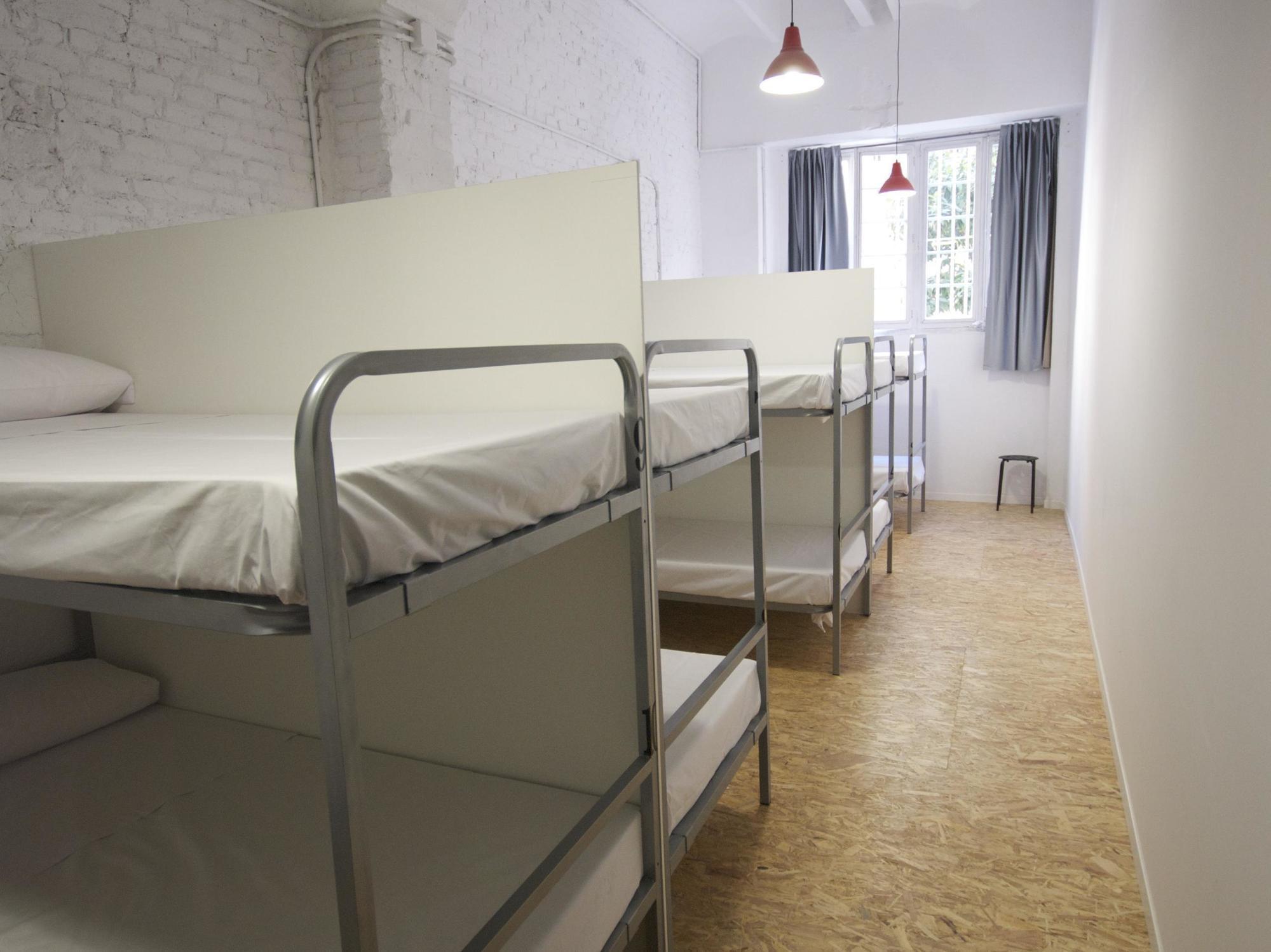 Albergue Bed & Bike Barcelona Exterior foto
