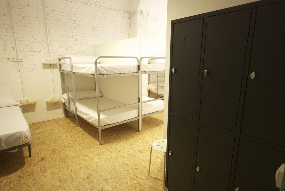 Albergue Bed & Bike Barcelona Exterior foto