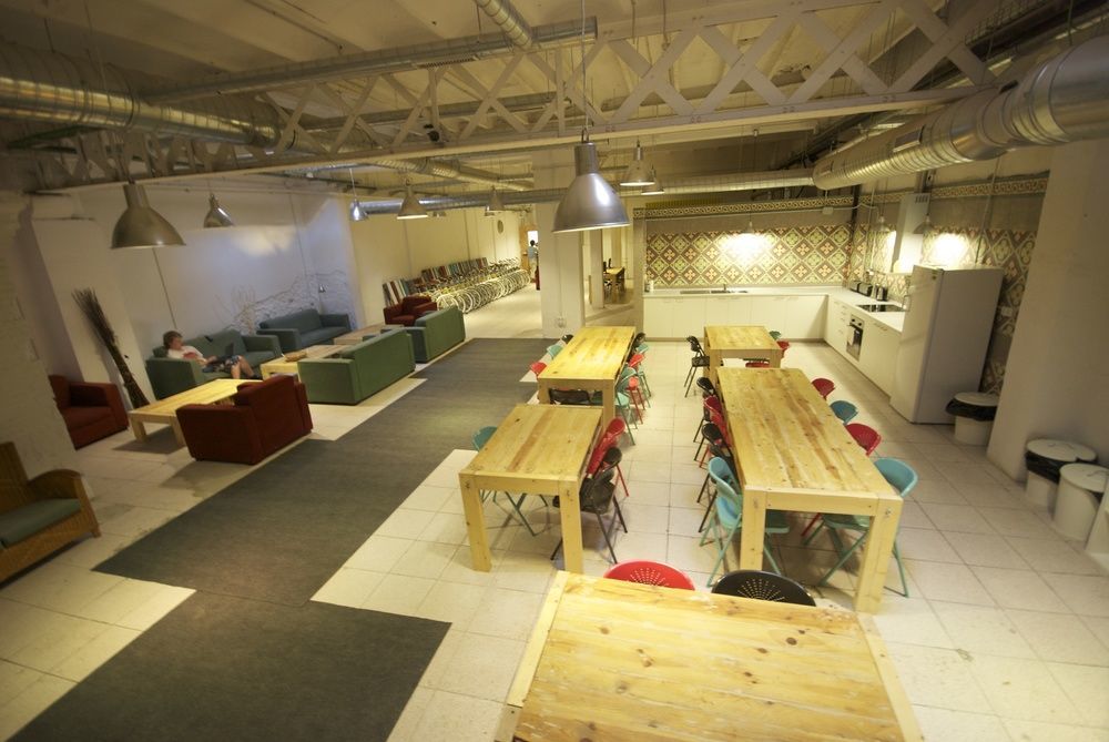 Albergue Bed & Bike Barcelona Exterior foto