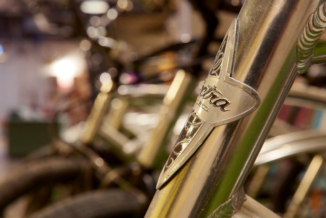 Albergue Bed & Bike Barcelona Exterior foto